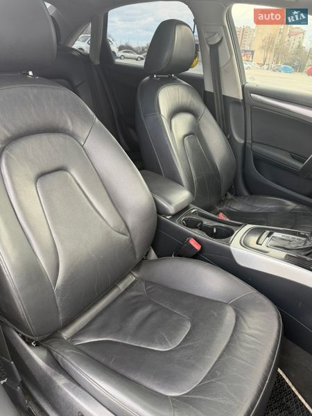 Седан Audi A4 2012 в Тернополі