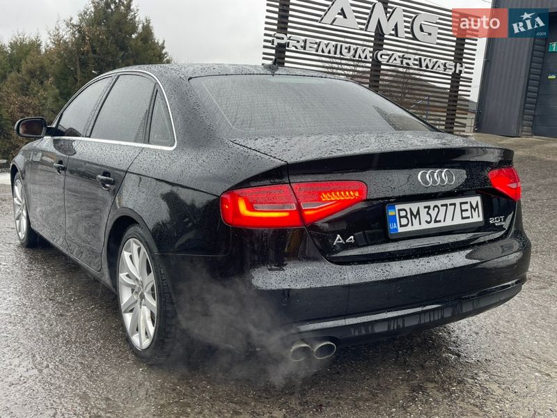 Седан Audi A4 2012 в Сумах