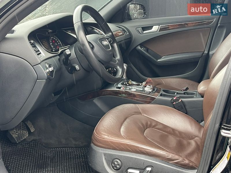 Седан Audi A4 2012 в Сумах