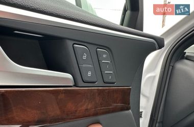 Седан Audi A4 2019 в Львове