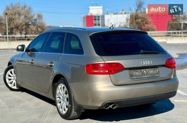 Универсал Audi A4 2008 в Киеве