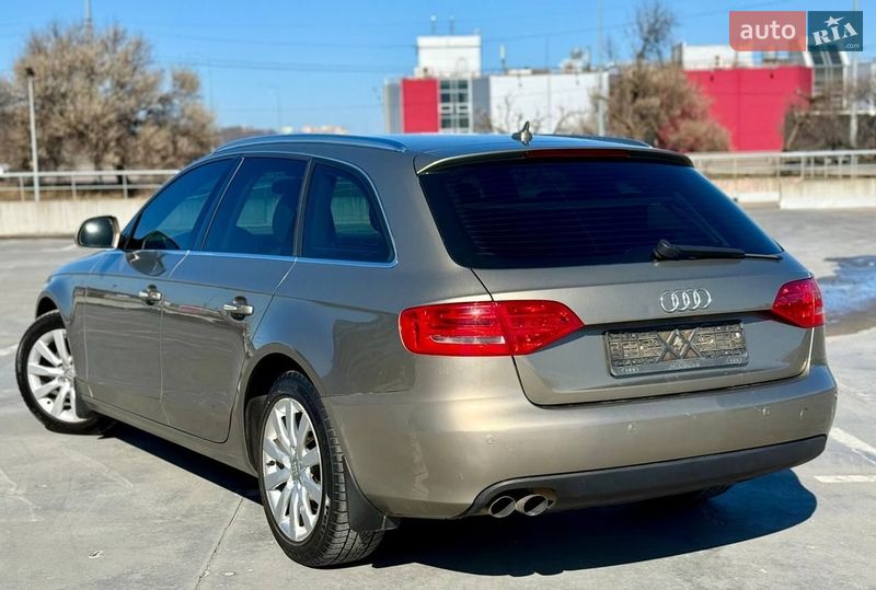 Универсал Audi A4 2008 в Киеве