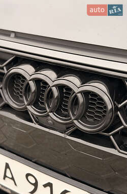 Седан Audi A4 2024 в Киеве