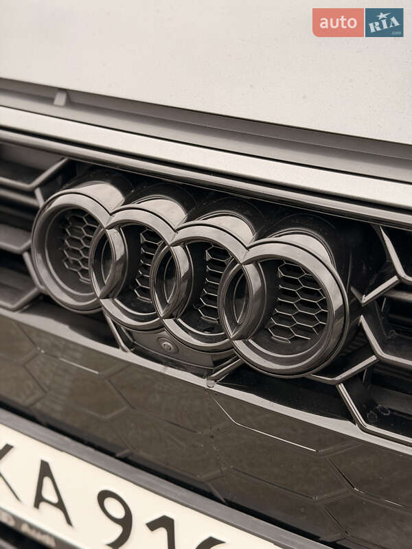 Седан Audi A4 2024 в Киеве
