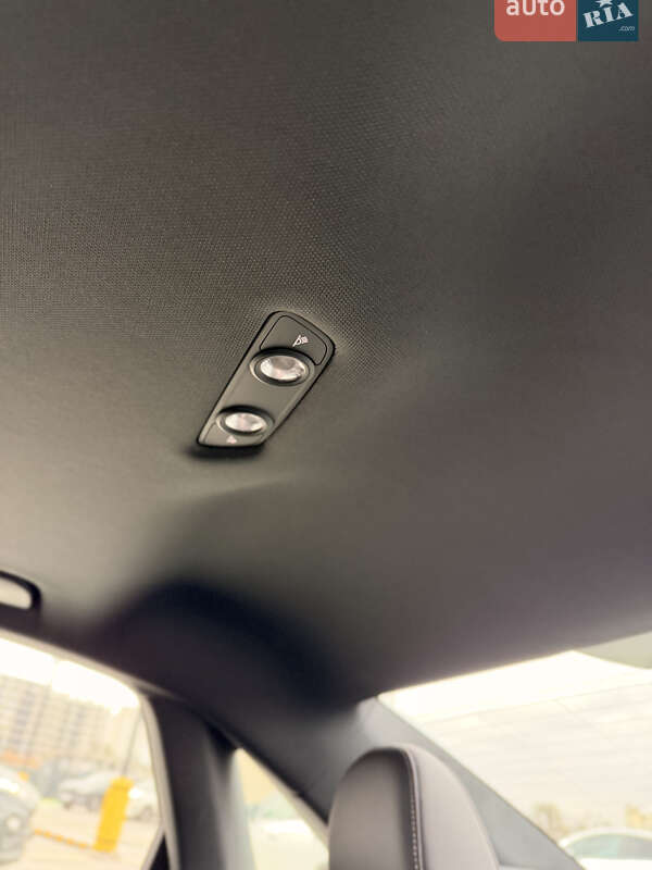 Седан Audi A4 2024 в Киеве