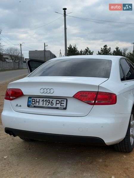 Седан Audi A4 2009 в Одессе