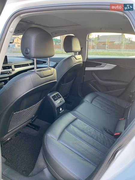 Седан Audi A4 2018 в Вінниці