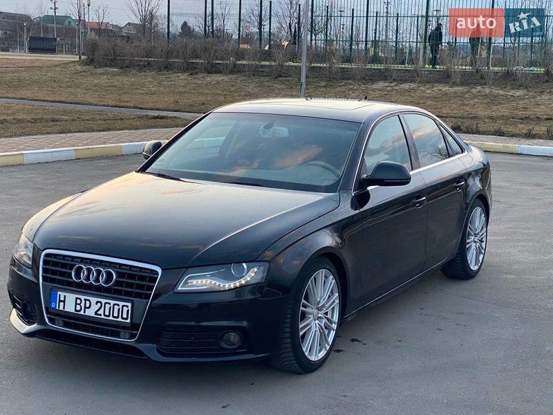 Седан Audi A4 2009 в Ирпене