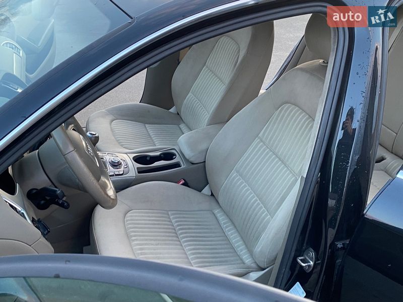Седан Audi A4 2009 в Ирпене