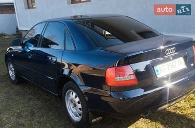 Седан Audi A4 2000 в Боярке