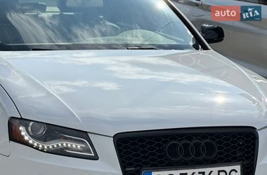 Седан Audi A4 2012 в Львове