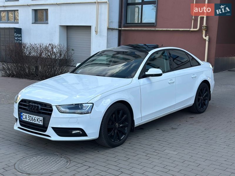 Седан Audi A4 2015 в Києві