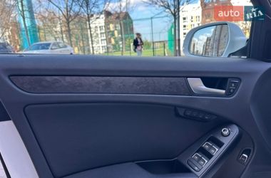 Седан Audi A4 2015 в Киеве