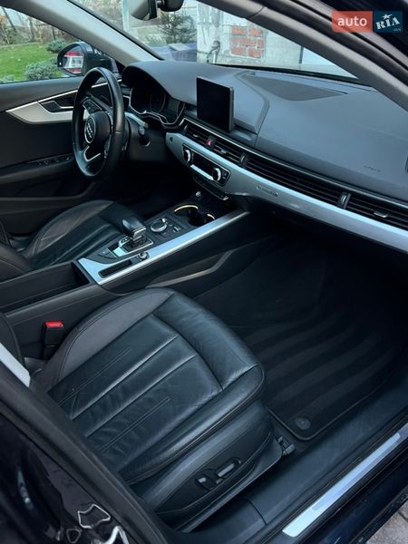 Седан Audi A4 2016 в Львові