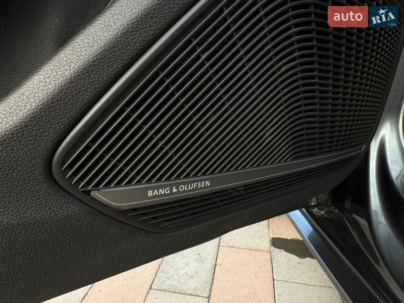 Универсал Audi A4 2015 в Долине