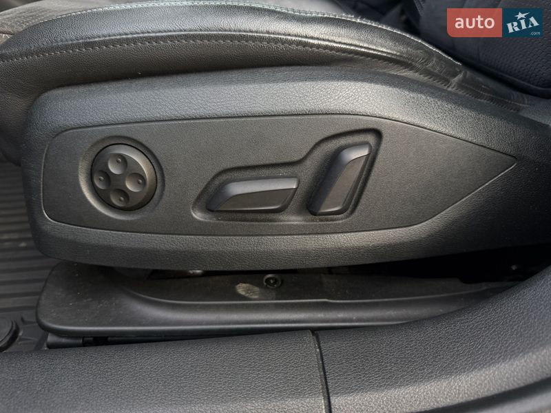 Универсал Audi A4 2015 в Долине