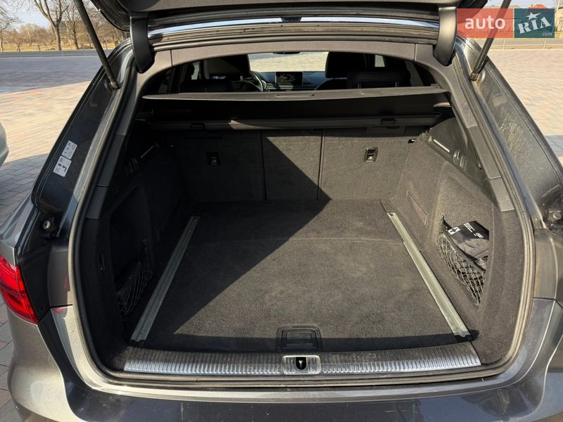 Универсал Audi A4 2015 в Долине