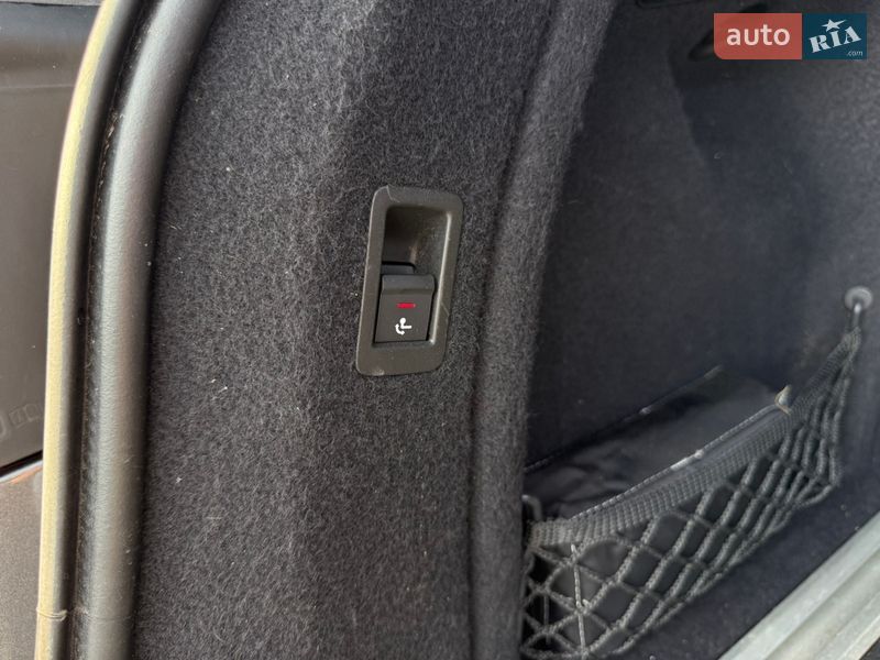 Универсал Audi A4 2015 в Долине