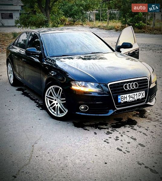 Седан Audi A4 2011 в Николаеве фото Седан Audi A4 2011 в Николаеве