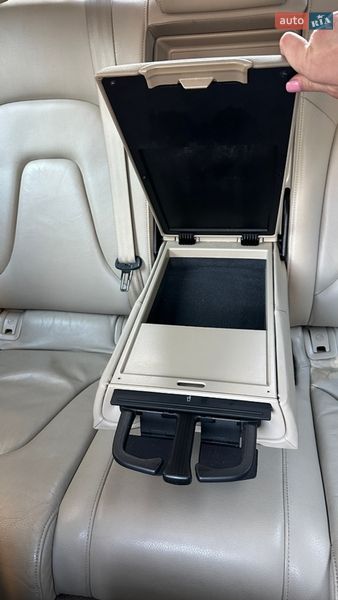 Седан Audi A4 2011 в Києві