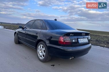 Седан Audi A4 1998 в Виннице