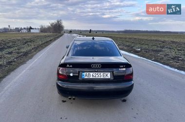 Седан Audi A4 1998 в Виннице