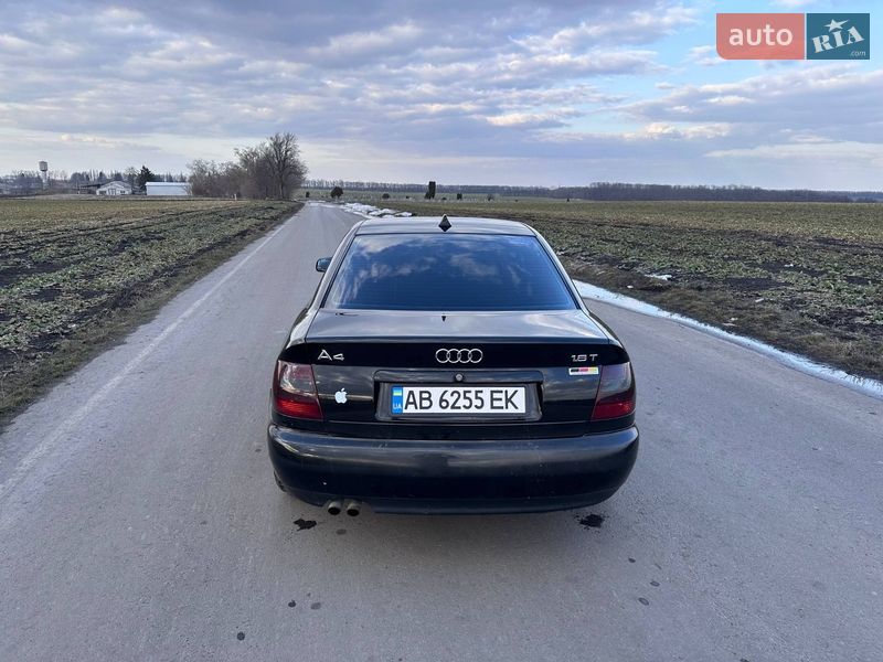 Седан Audi A4 1998 в Виннице