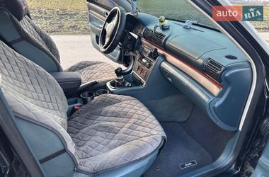 Седан Audi A4 1998 в Виннице