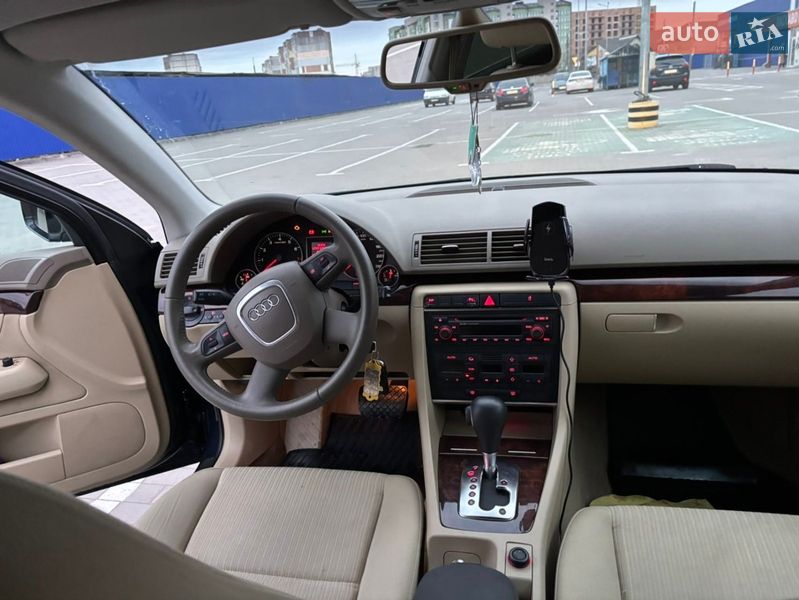 Универсал Audi A4 2004 в Калуше