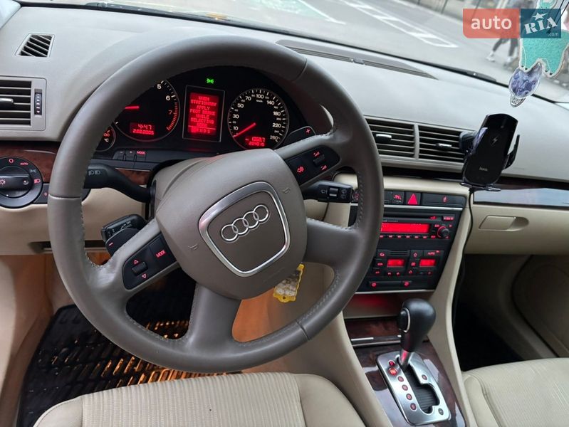 Универсал Audi A4 2004 в Калуше