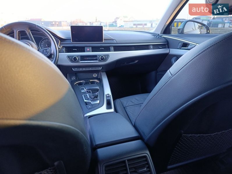 Седан Audi A4 2016 в Переяславе