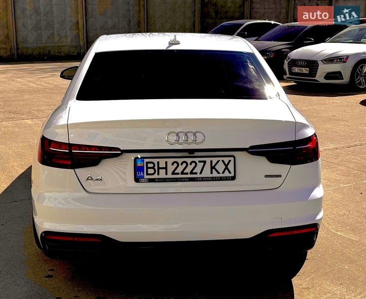 Седан Audi A4 2020 в Одессе