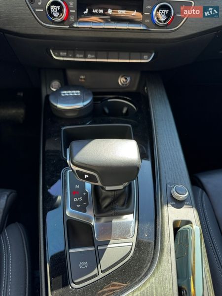 Седан Audi A4 2020 в Одессе