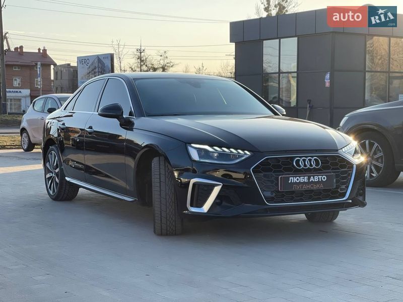Седан Audi A4 2021 в Львове