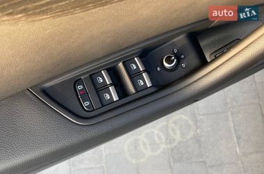 Седан Audi A4 2021 в Львове