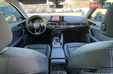 Седан Audi A4 2021 в Львове