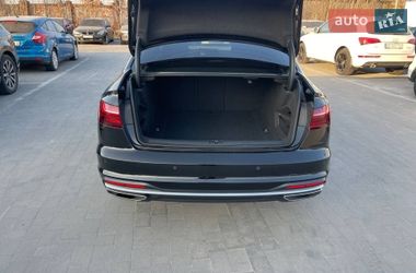 Седан Audi A4 2021 в Львове