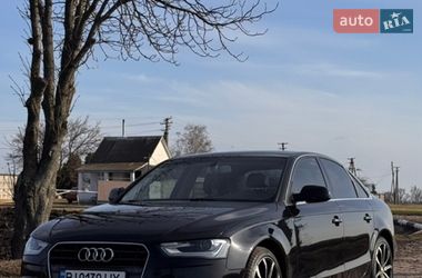 Седан Audi A4 2013 в Полтаве