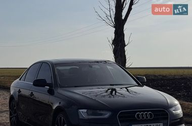 Седан Audi A4 2013 в Полтаве