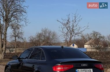Седан Audi A4 2013 в Полтаве