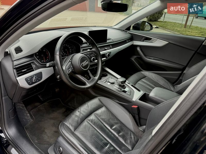 Седан Audi A4 2017 в Черновцах