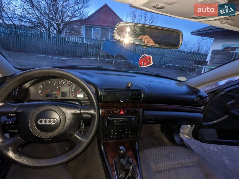 Седан Audi A4 1999 в Коровьем фото 9 Седан Audi A4 1999 в Коровьем