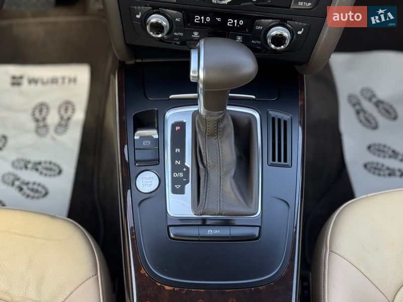 Седан Audi A4 2013 в Луцьку