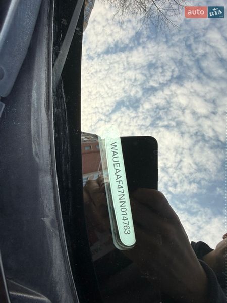Седан Audi A4 2022 в Києві