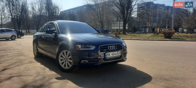 Audi A4 2012
