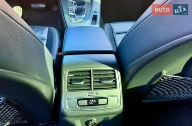 Седан Audi A4 2017 в Киеве