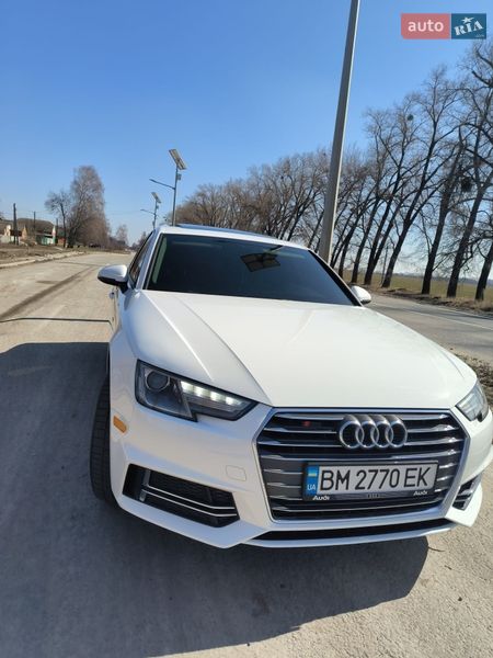 Седан Audi A4 2016 в Ромнах