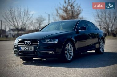 Седан Audi A4 2014 в Горишних Плавнях