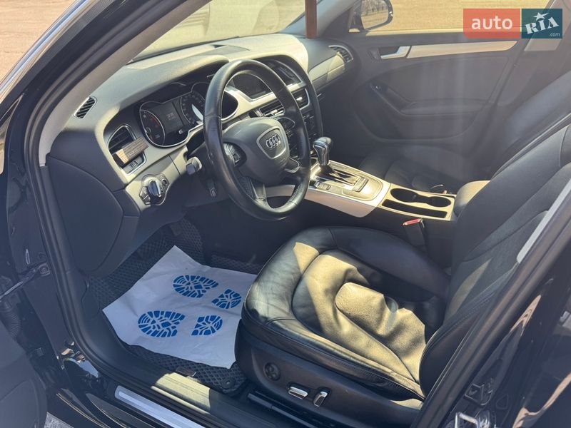 Седан Audi A4 2014 в Горишних Плавнях