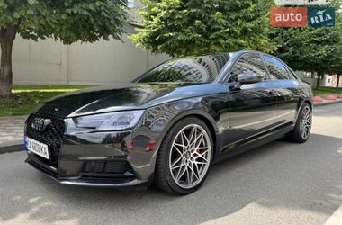 Седан Audi A4 2017 в Києві